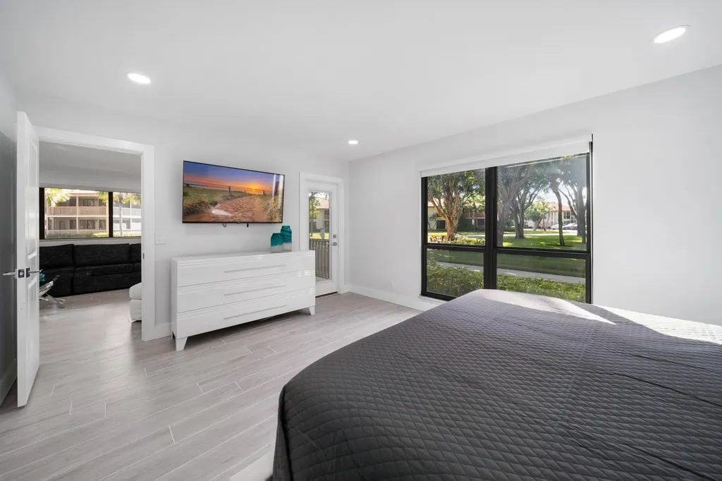 505 Brackenwood Place Palm Beach Gardens FL 33418