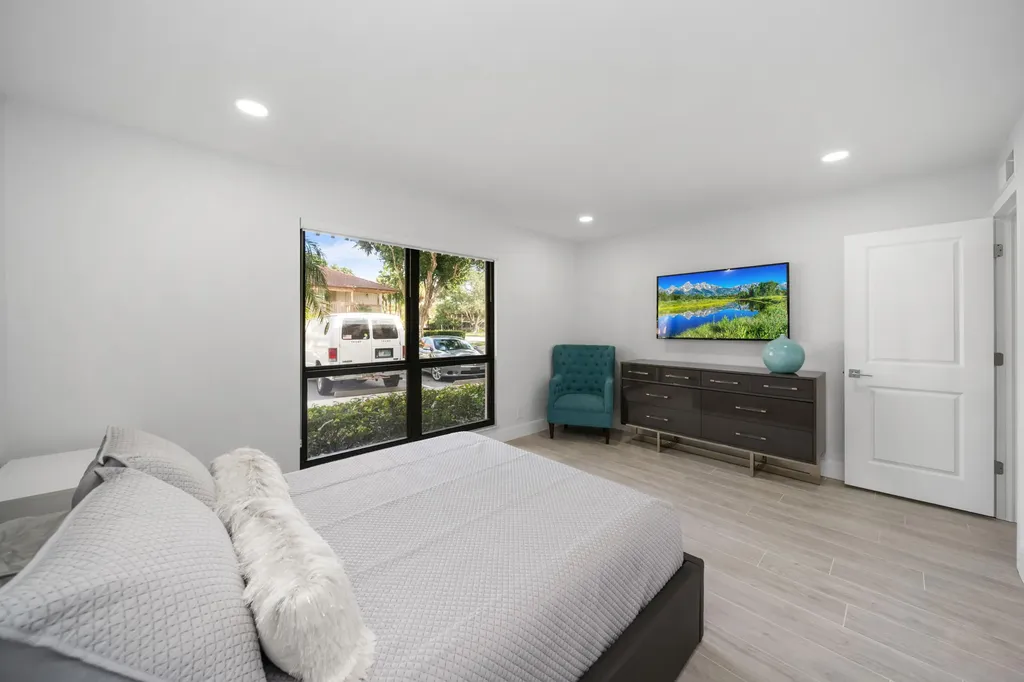 505 Brackenwood Place Palm Beach Gardens FL 33418