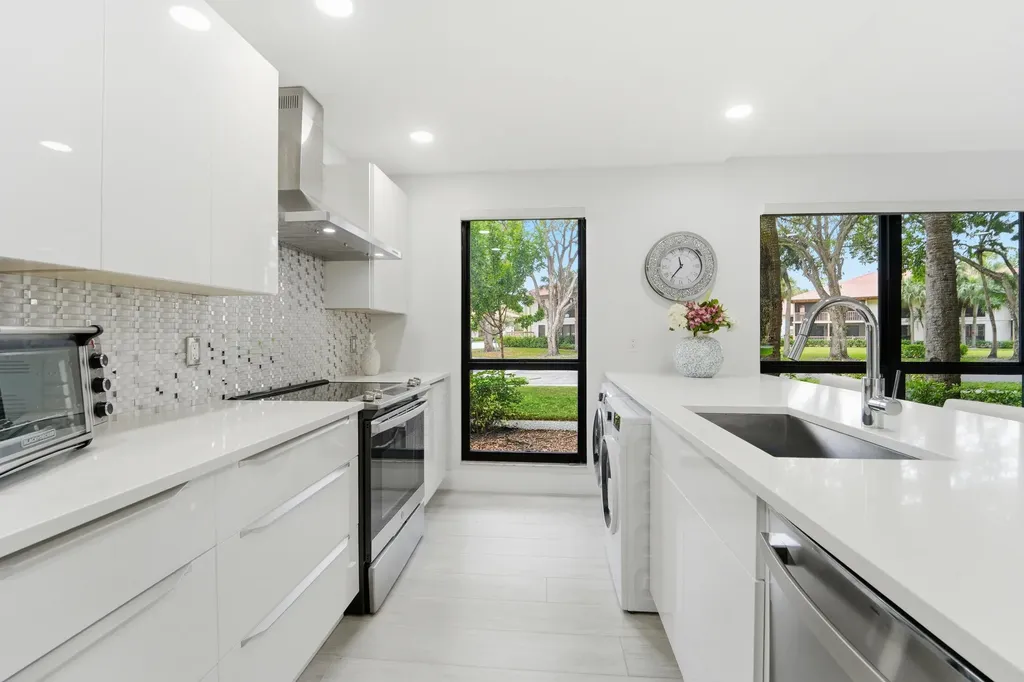 505 Brackenwood Place Palm Beach Gardens FL 33418