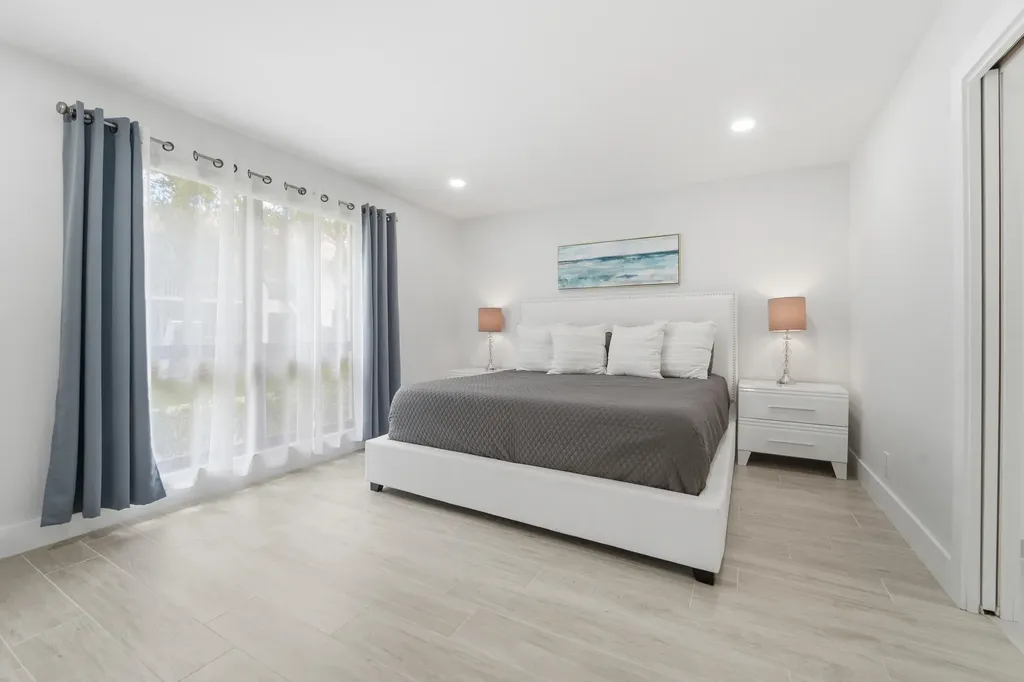 505 Brackenwood Place Palm Beach Gardens FL 33418