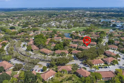 505 Brackenwood Place Palm Beach Gardens FL 33418