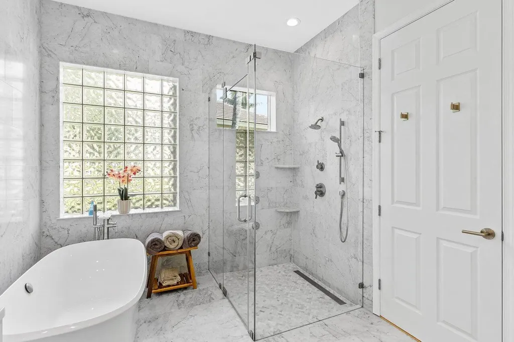 5440 NW 41st Terrace Boca Raton FL 33496