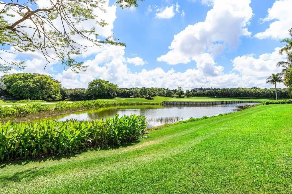 5440 NW 41st Terrace Boca Raton FL 33496