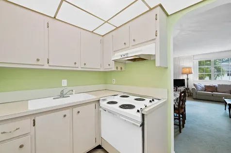 1821 NE 62nd Street Fort Lauderdale FL 33308