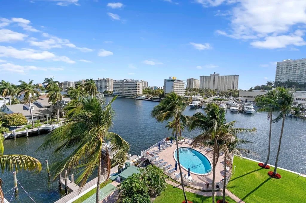140 NE 28th Pompano Beach FL 33062