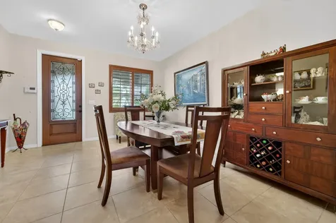 6711 Osage Circle Greenacres FL 33413