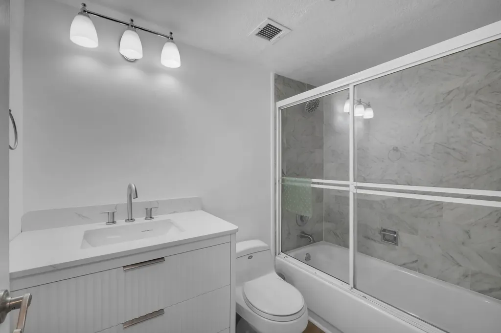 4511 S Ocean Boulevard Highland Beach FL 33487