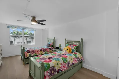 4511 S Ocean Boulevard Highland Beach FL 33487