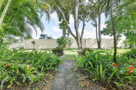 5861 Sunswept Lane Boynton Beach FL 33437