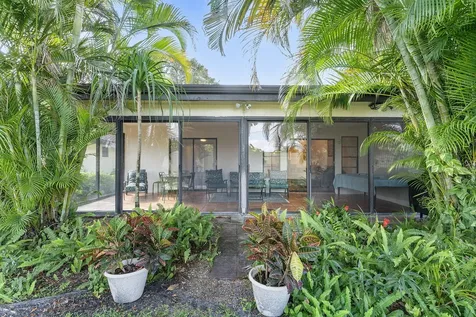 5861 Sunswept Lane Boynton Beach FL 33437