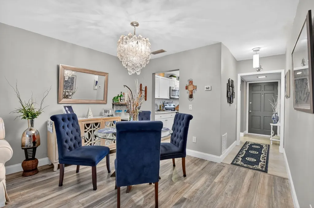 2570 Banyan Road Boca Raton FL 33432