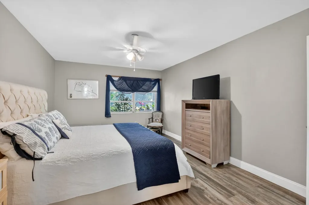 2570 Banyan Road Boca Raton FL 33432