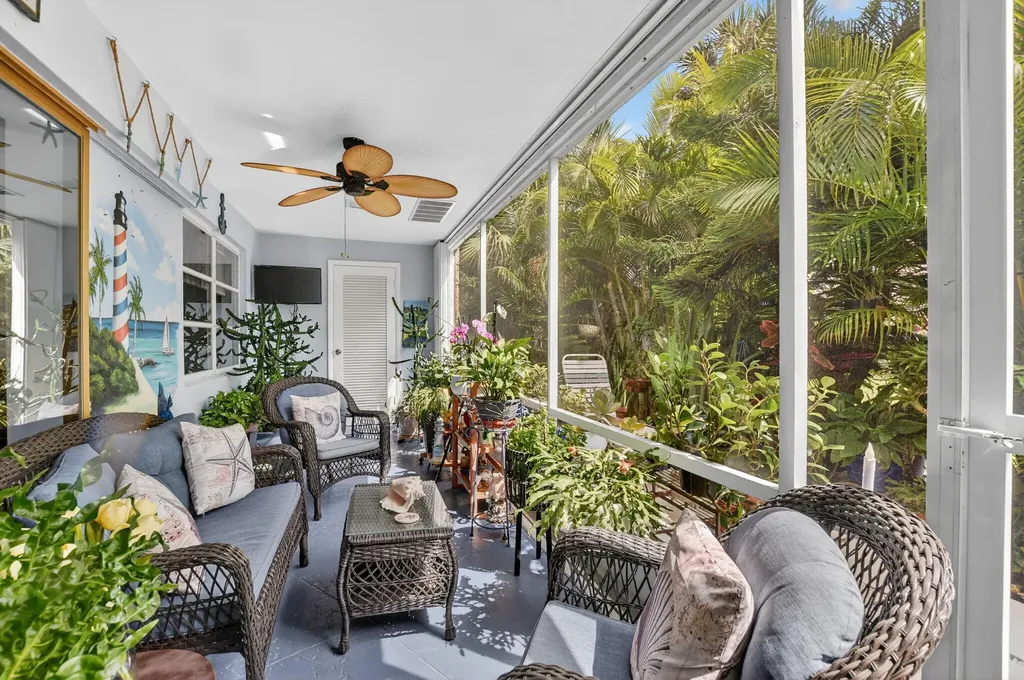 2570 Banyan Road Boca Raton FL 33432