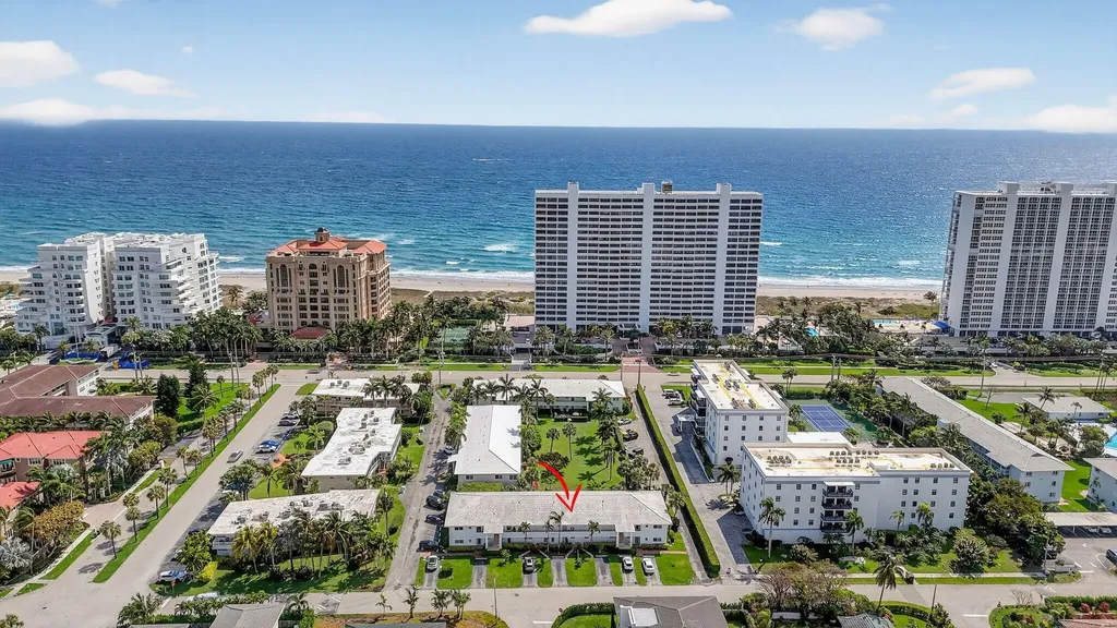 2570 Banyan Road Boca Raton FL 33432