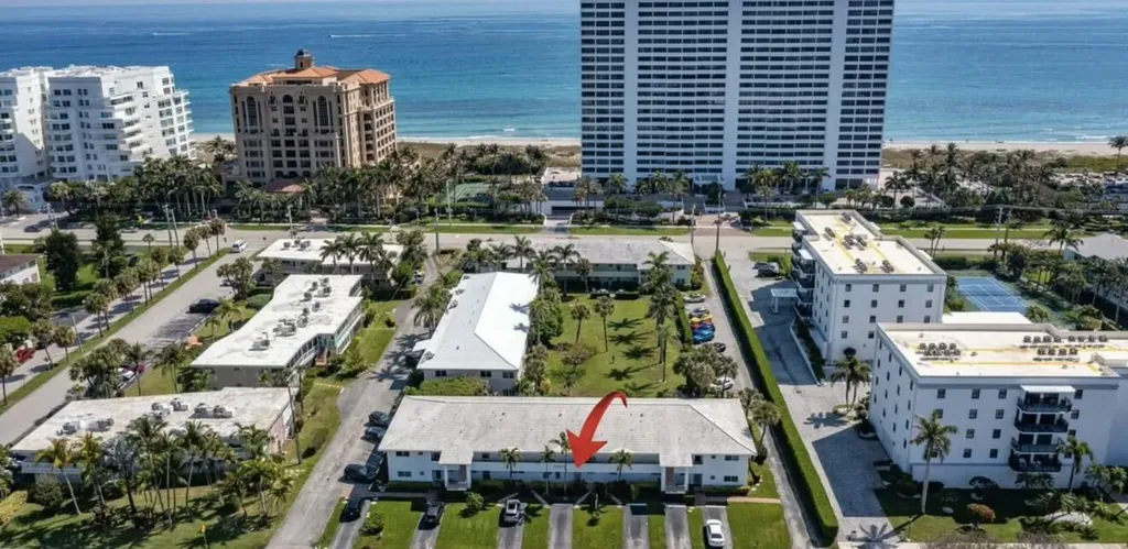 2570 Banyan Road Boca Raton FL 33432