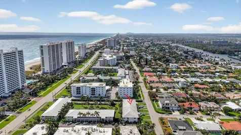 2570 Banyan Road Boca Raton FL 33432