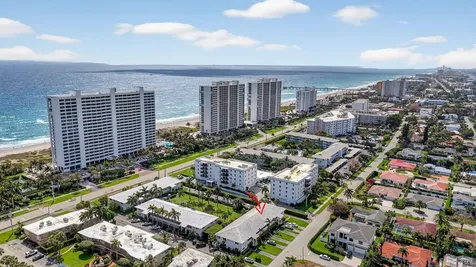 2570 Banyan Road Boca Raton FL 33432