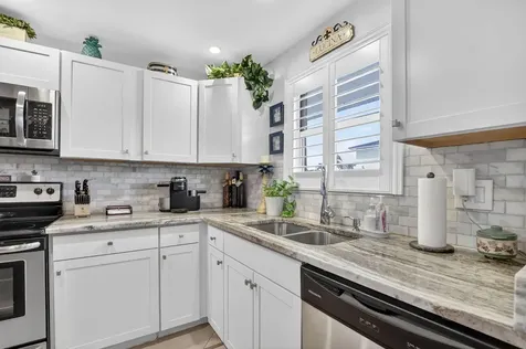 2570 Banyan Road Boca Raton FL 33432