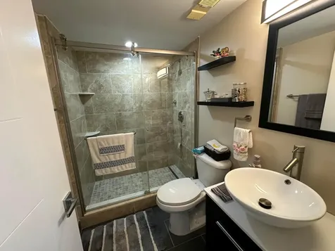 3178 Via Poinciana Greenacres FL 33467