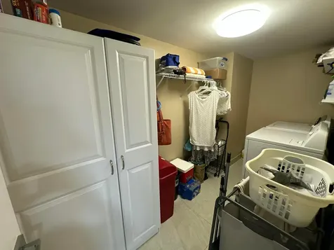 3178 Via Poinciana Greenacres FL 33467
