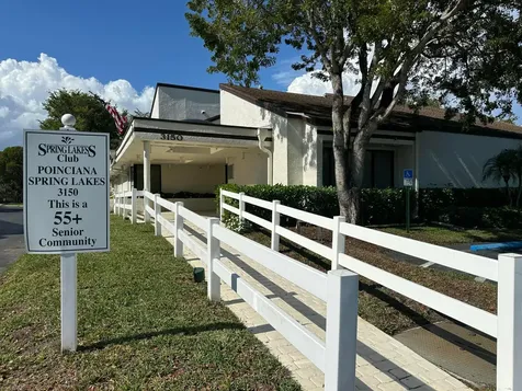 3178 Via Poinciana Greenacres FL 33467