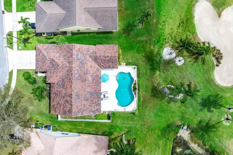 6019 Wedgewood Village Circle Lake Worth FL 33463