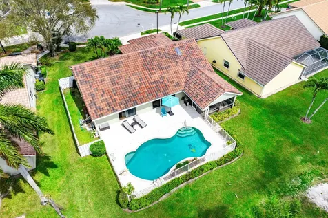 6019 Wedgewood Village Circle Lake Worth FL 33463