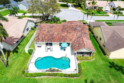 6019 Wedgewood Village Circle Lake Worth FL 33463