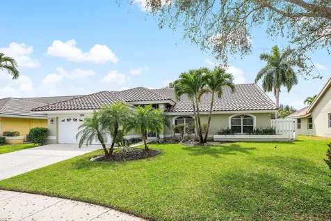 6019 Wedgewood Village Circle Lake Worth FL 33463