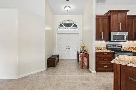 6019 Wedgewood Village Circle Lake Worth FL 33463