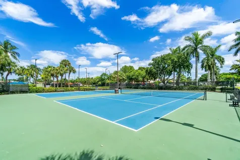 6019 Wedgewood Village Circle Lake Worth FL 33463