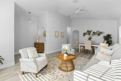 535 Valencia Circle SW Vero Beach FL 32968