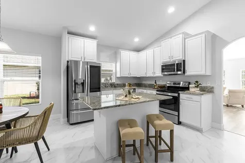 535 Valencia Circle SW Vero Beach FL 32968