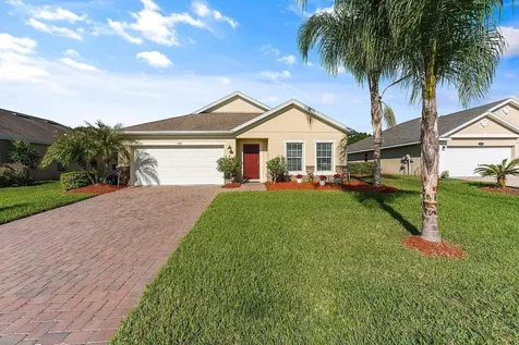 535 Valencia Circle SW Vero Beach FL 32968