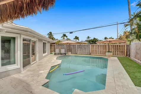 470 SE 4th Court Pompano Beach FL 33060