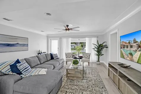 470 SE 4th Court Pompano Beach FL 33060
