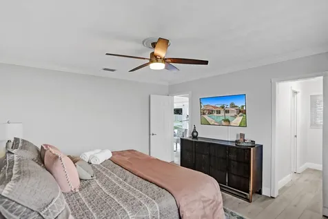 470 SE 4th Court Pompano Beach FL 33060