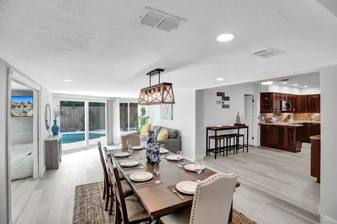 470 SE 4th Court Pompano Beach FL 33060