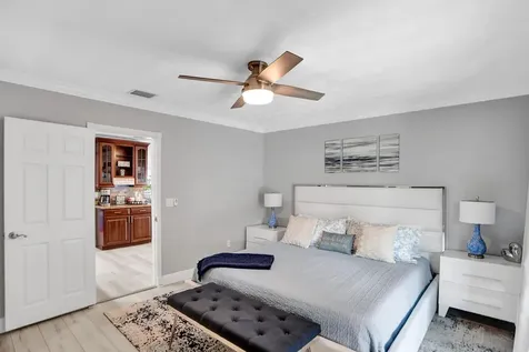 470 SE 4th Court Pompano Beach FL 33060
