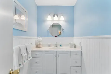 2015 S Seacrest Boulevard Boynton Beach FL 33435