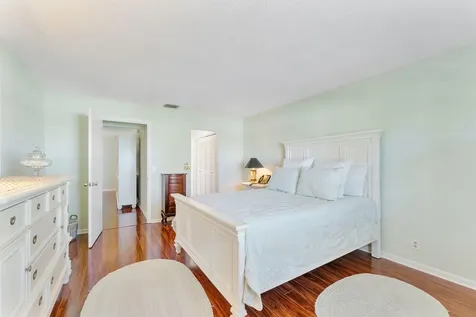 2015 S Seacrest Boulevard Boynton Beach FL 33435