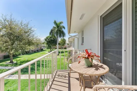 2015 S Seacrest Boulevard Boynton Beach FL 33435