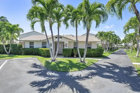 2015 S Seacrest Boulevard Boynton Beach FL 33435