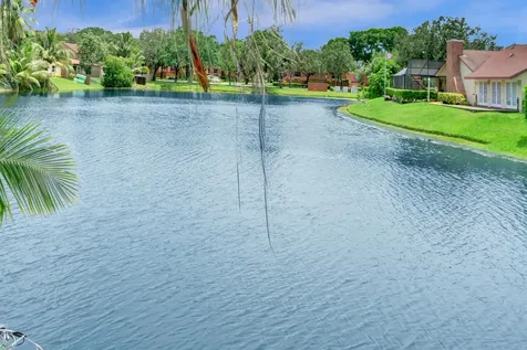 2800 W Aviary Drive Cooper City FL 33026