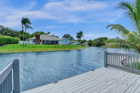 2800 W Aviary Drive Cooper City FL 33026