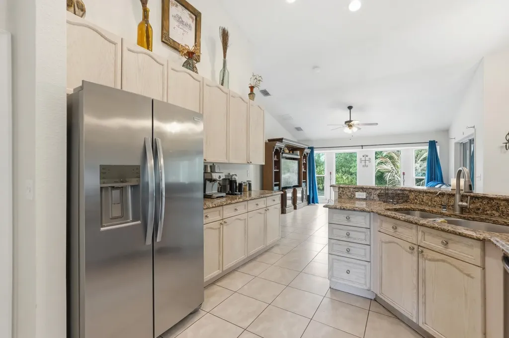 15327 64th Place N The Acreage FL 33470