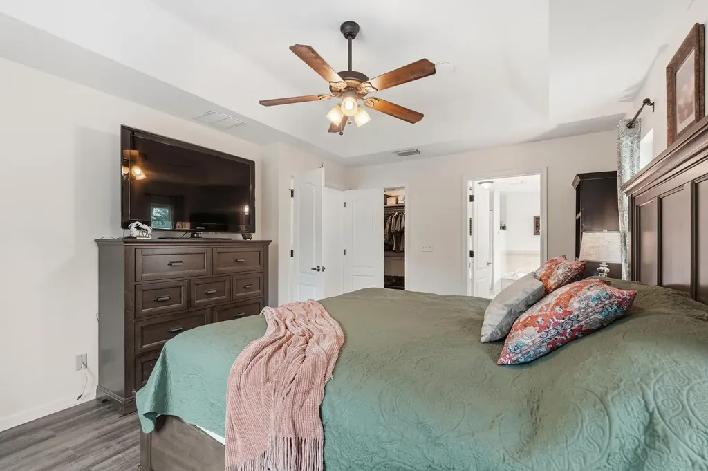 15327 64th Place N The Acreage FL 33470