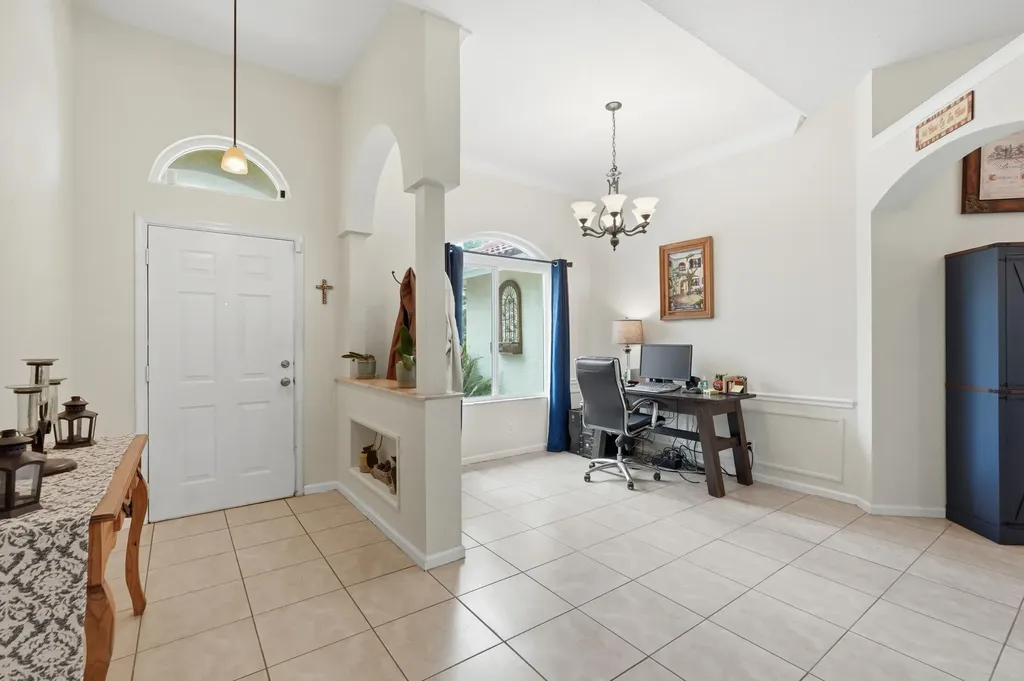 15327 64th Place N The Acreage FL 33470