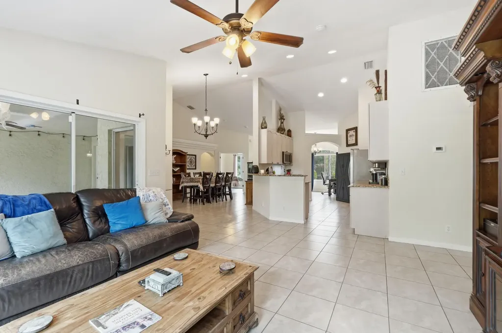 15327 64th Place N The Acreage FL 33470