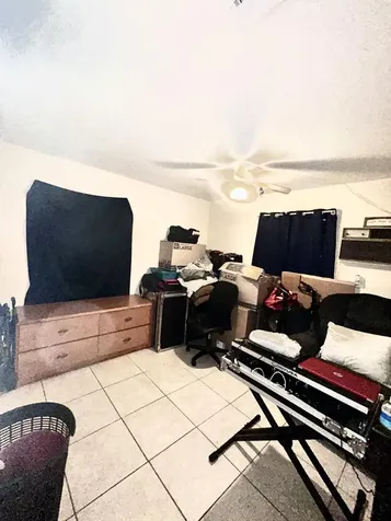 925 W 3rd Street Riviera Beach FL 33404